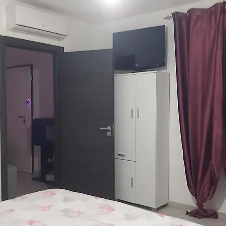 Apartment Casa Isabel Iun P9639 *